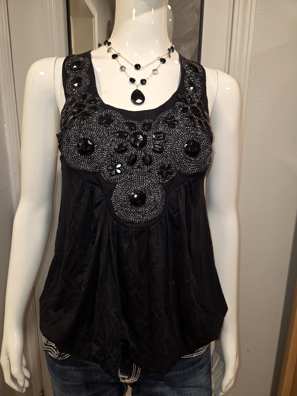 bebe Beautiful Black Beaded Embellished Tank Top Sz XS